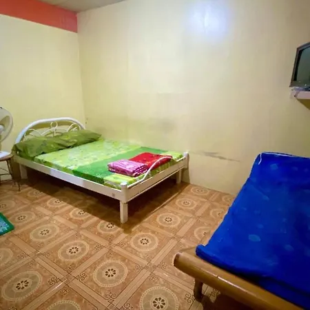 Belen Favila Transient Rooms Near Airport Terminal 3